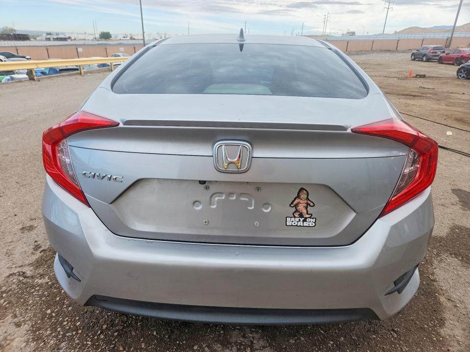 Photo 6 from auction – 2018 HONDA CIVIC with VIN JHMFC1F37JX032248