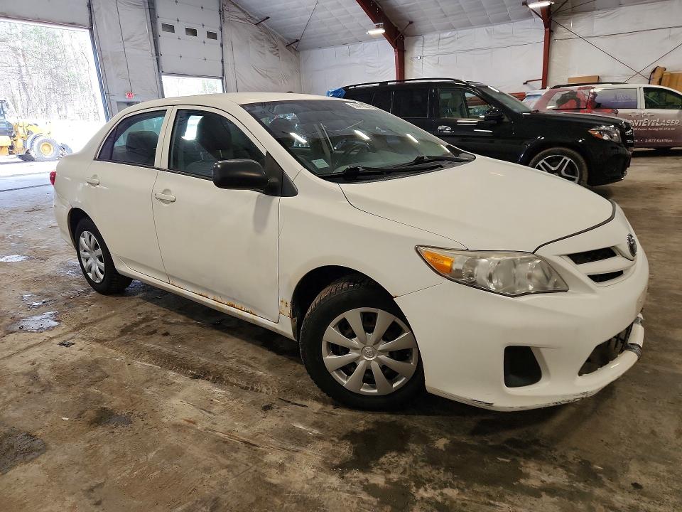Photo 4 from auction – 2011 TOYOTA COROLLA with VIN 2T1BU4EE7BC669206