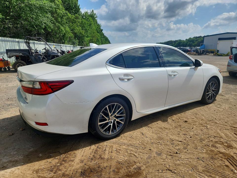 Photo 3 from auction – 2017 LEXUS ES with VIN 58ABK1GGXHU046309