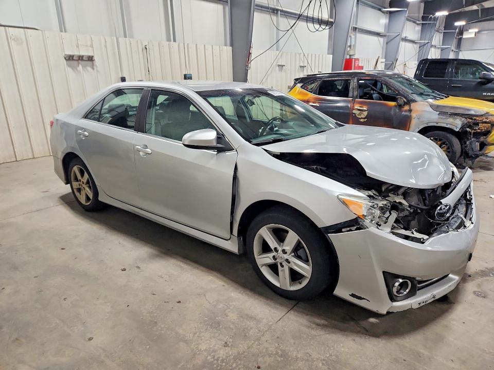 Photo 4 from auction – 2012 TOYOTA CAMRY with VIN 4T1BF1FK8CU203037