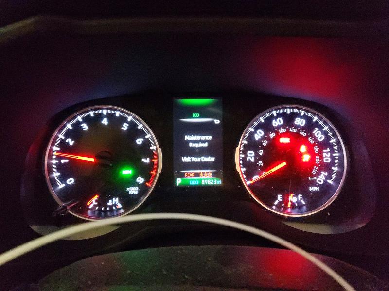 Photo 9 from auction – 2021 TOYOTA RAV4 with VIN 2T3P1RFV4MC201132
