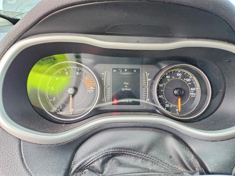 Photo 9 from auction – 2016 JEEP CHEROKEE with VIN 1C4PJMCS0GW322841