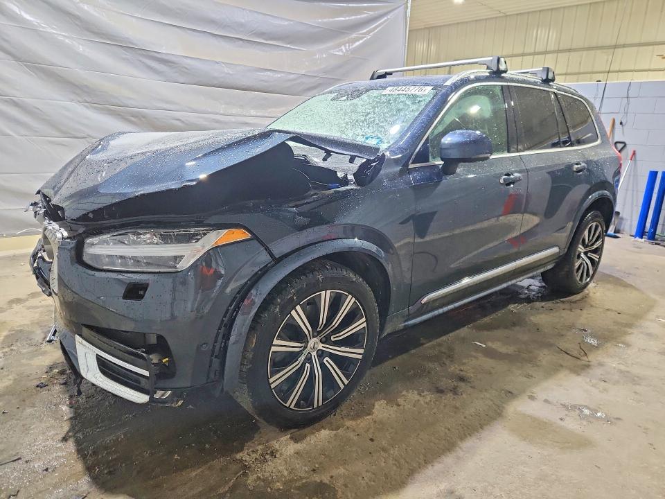 VOLVO XC90 2022 with VIN YV4A22PL8N1865615 - Photo from auction