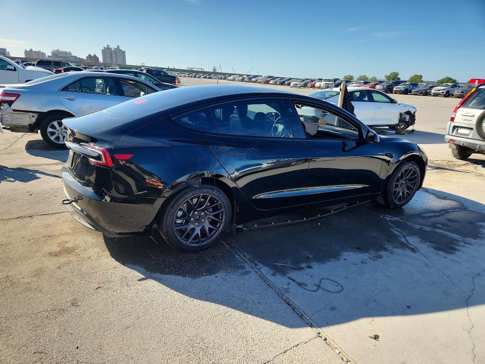 Photo 3 from auction – 2025 TESLA MODEL 3 with VIN 5YJ3E1EA8SF921182