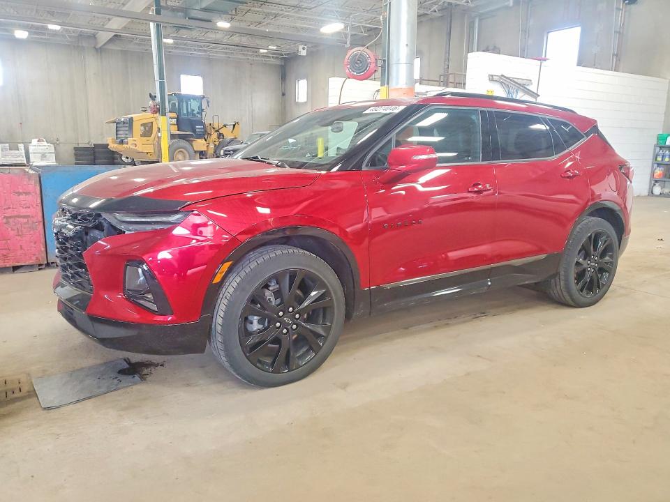 CHEVROLET BLAZER 2022 with VIN 3GNKBKRS9NS145368 - Photo from auction