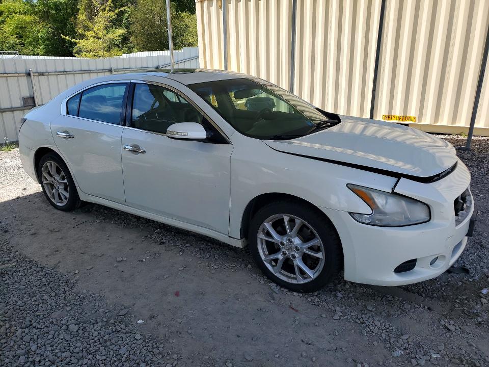 Photo 4 from auction – 2014 NISSAN MAXIMA with VIN 1N4AA5AP9EC494915