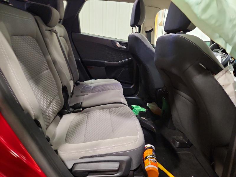 Photo 11 from auction – 2020 FORD ESCAPE with VIN 1FMCU9G66LUA90280