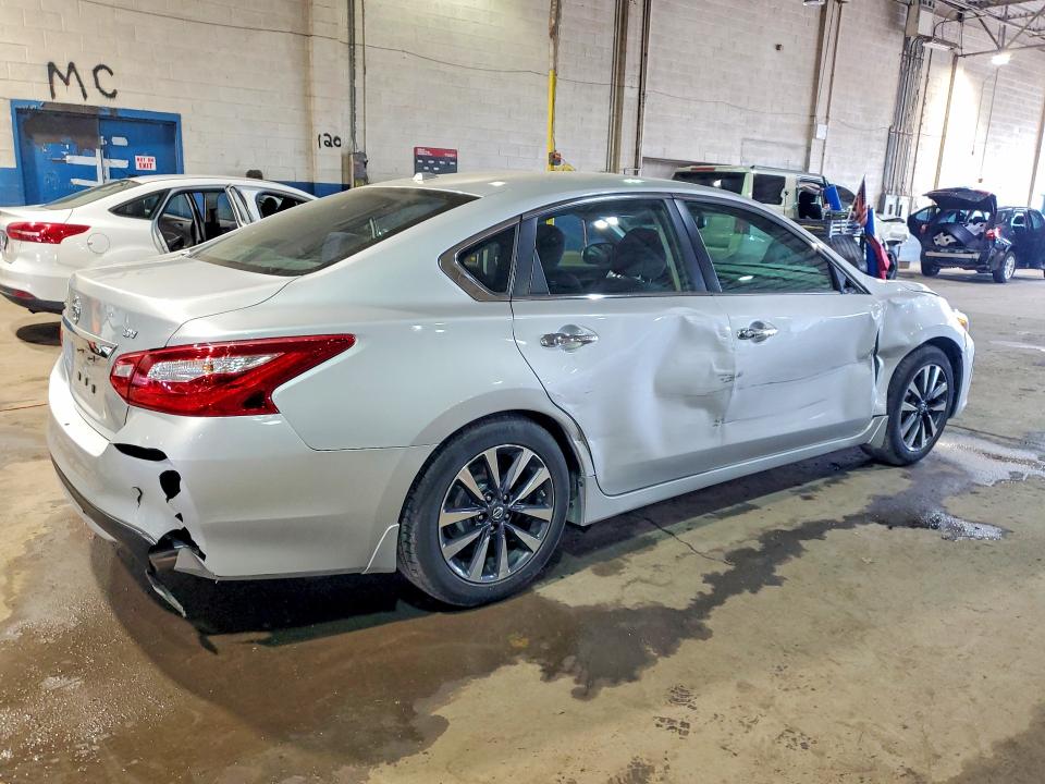 Photo 3 from auction – 2016 NISSAN ALTIMA with VIN 1N4AL3AP0GC178823
