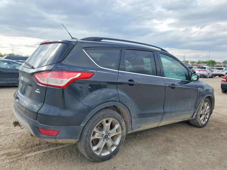 Photo 3 from auction – 2015 FORD ESCAPE with VIN 1FMCU9G90FUC35876