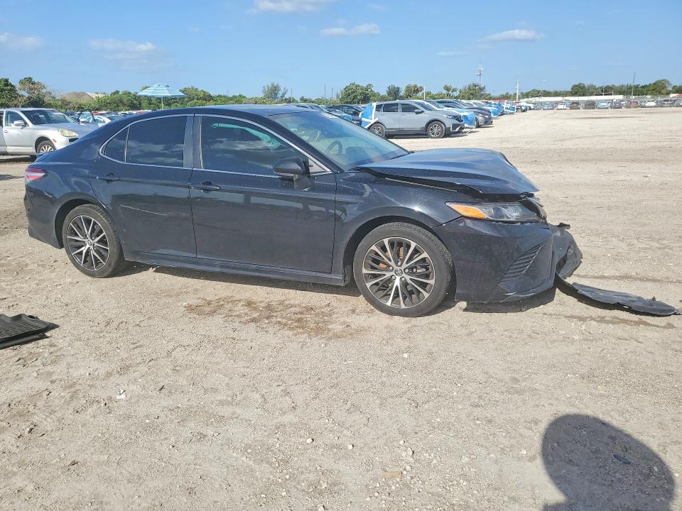 Photo 4 from auction – 2020 TOYOTA CAMRY with VIN 4T1G11AK6LU328811