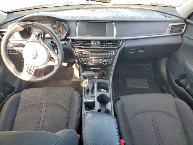 Photo 8 from auction – 2018 KIA OPTIMA with VIN 5XXGT4L36JG254234