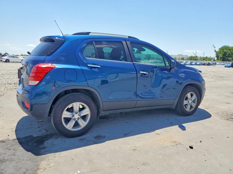 Photo 3 from auction – 2020 CHEVROLET TRAX with VIN 3GNCJLSB2LL327492