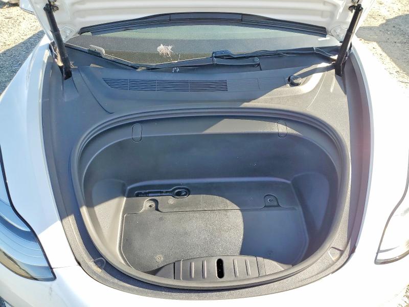 Photo 11 from auction – 2019 TESLA MODEL 3 with VIN 5YJ3E1EB1KF512434