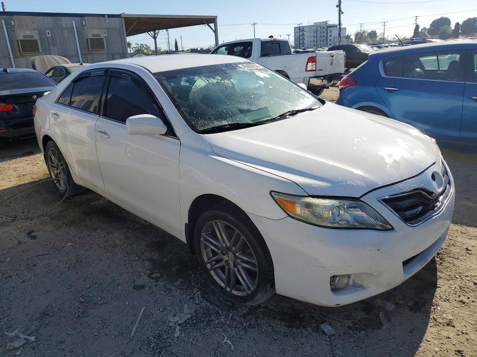 Photo 4 from auction – 2011 TOYOTA CAMRY with VIN 4T1BF3EK5BU631028