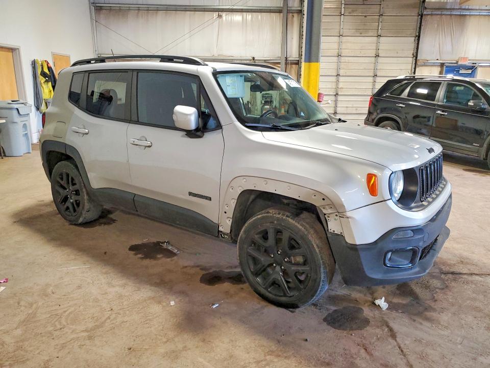 Photo 4 from auction – 2017 JEEP RENEGADE with VIN ZACCJBBB2HPF33834