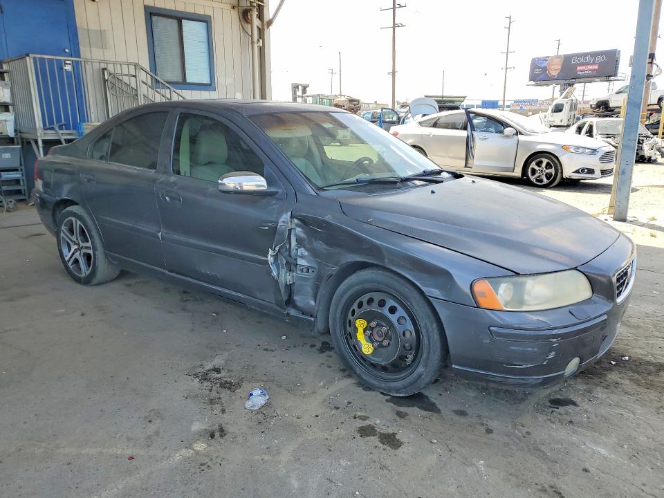 Photo 4 from auction – 2006 VOLVO S60 with VIN YV1RS547262557599