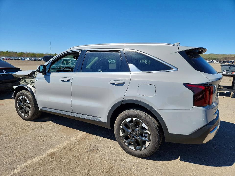 Photo 2 from auction – 2025 KIA SORENTO with VIN 5XYRLDJC4SG349576