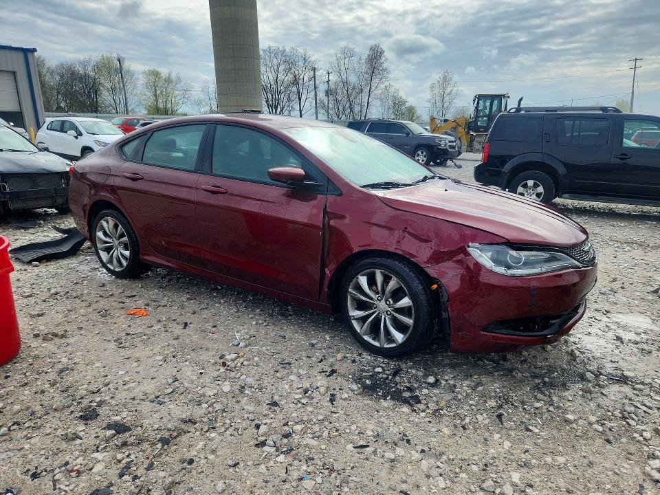 Photo 4 from auction – 2015 CHRYSLER 200 with VIN 1C3CCCBB4FN756533