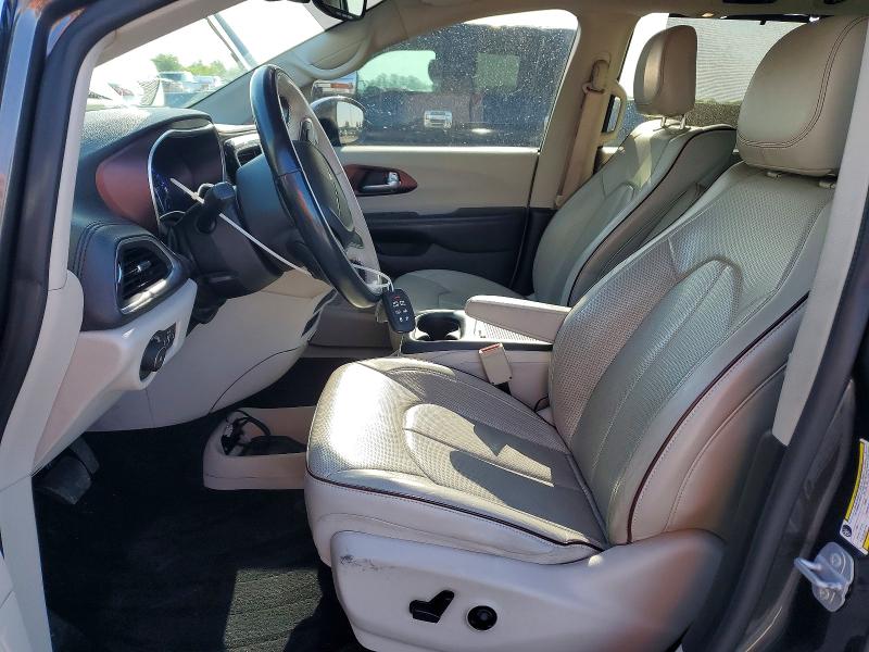 Photo 7 from auction – 2018 CHRYSLER PACIFICA with VIN 2C4RC1GG0JR122551