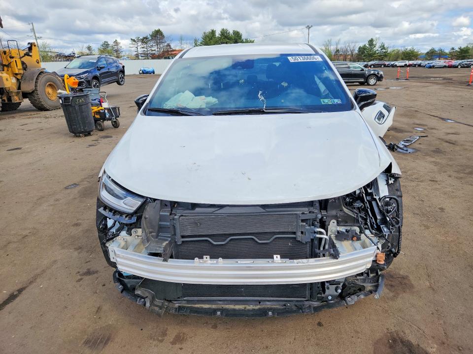 Photo 5 from auction – 2025 CHRYSLER PACIFICA with VIN 2C4RC3BG7SR563288
