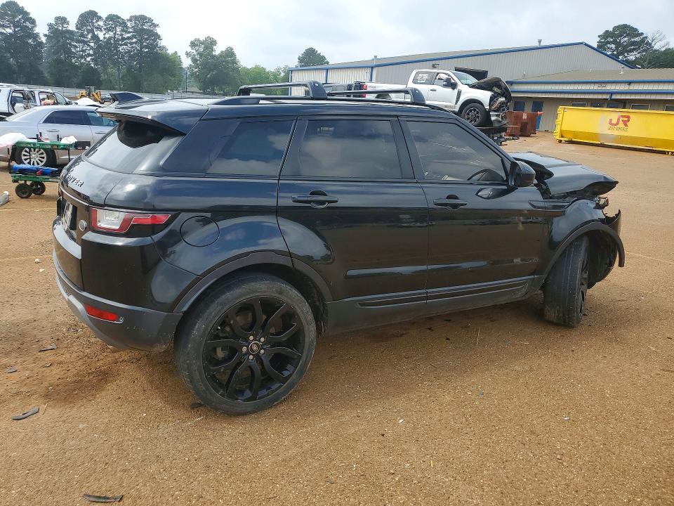 Photo 3 from auction – 2017 LAND ROVER RANGE ROVER EVOQUE with VIN SALVP2BG2HH169899