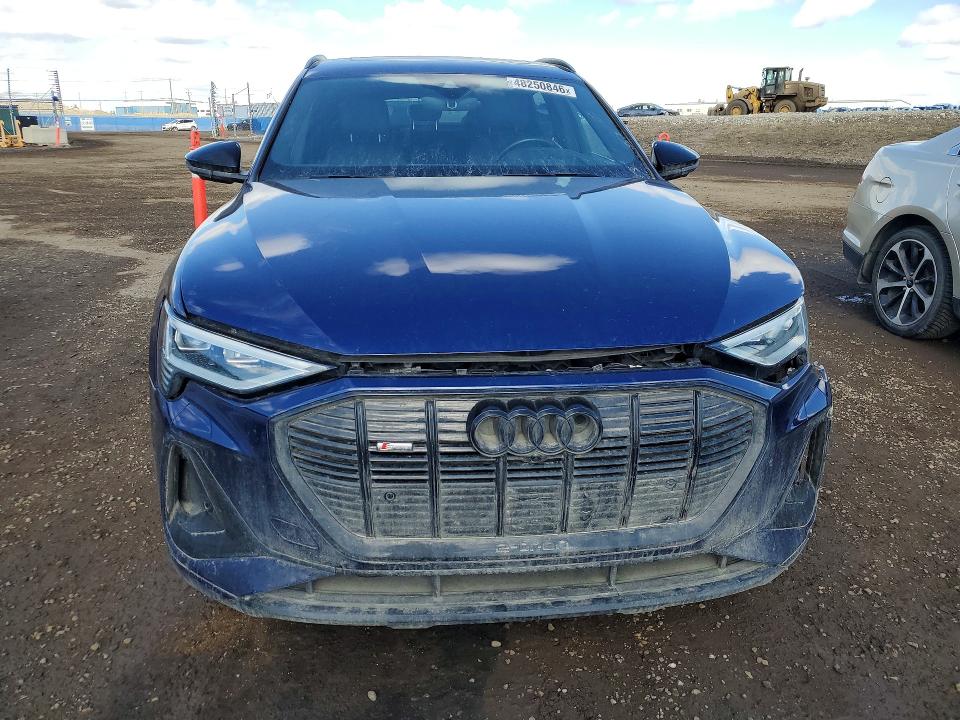 Photo 5 from auction – 2022 AUDI E-TRON with VIN WA13AAGE8NB034999