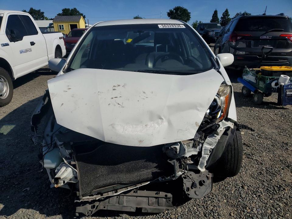 Photo 5 from auction – 2010 HONDA FIT with VIN JHMGE8H45AC014111