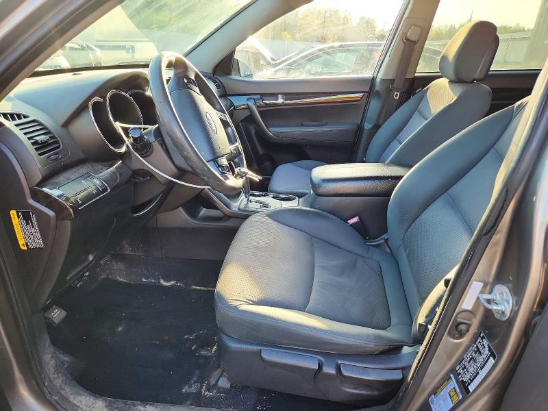 Photo 7 from auction – 2013 KIA SORENTO with VIN 5XYKTCA61DG400184