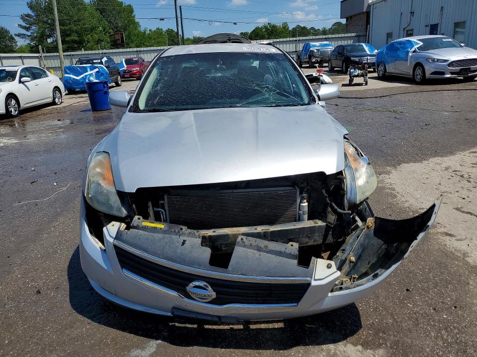 Photo 5 from auction – 2009 NISSAN ALTIMA with VIN 1N4AL21E59N420330