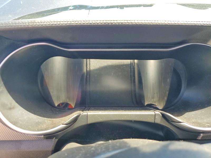 Photo 9 from auction – 2018 FORD MUSTANG with VIN 1FA6P8CF0J5166100