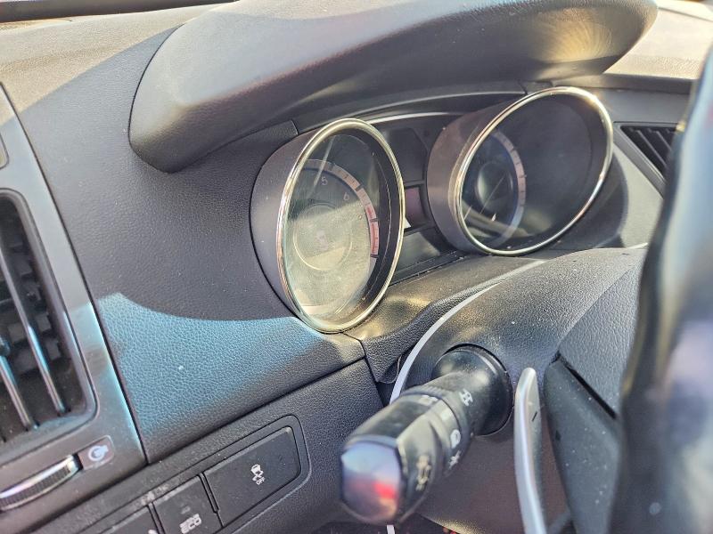 Photo 9 from auction – 2011 HYUNDAI SONATA with VIN 5NPEC4AC2BH253775