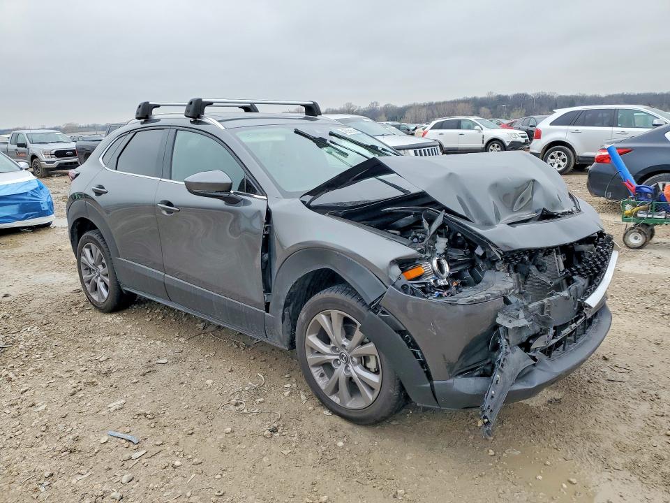 Photo 4 from auction – 2022 MAZDA CX-30 with VIN 3MVDMBDL6NM425215