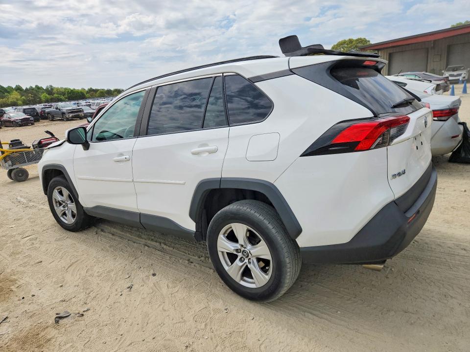 Photo 2 from auction – 2019 TOYOTA RAV4 with VIN 2T3P1RFV1KC043328
