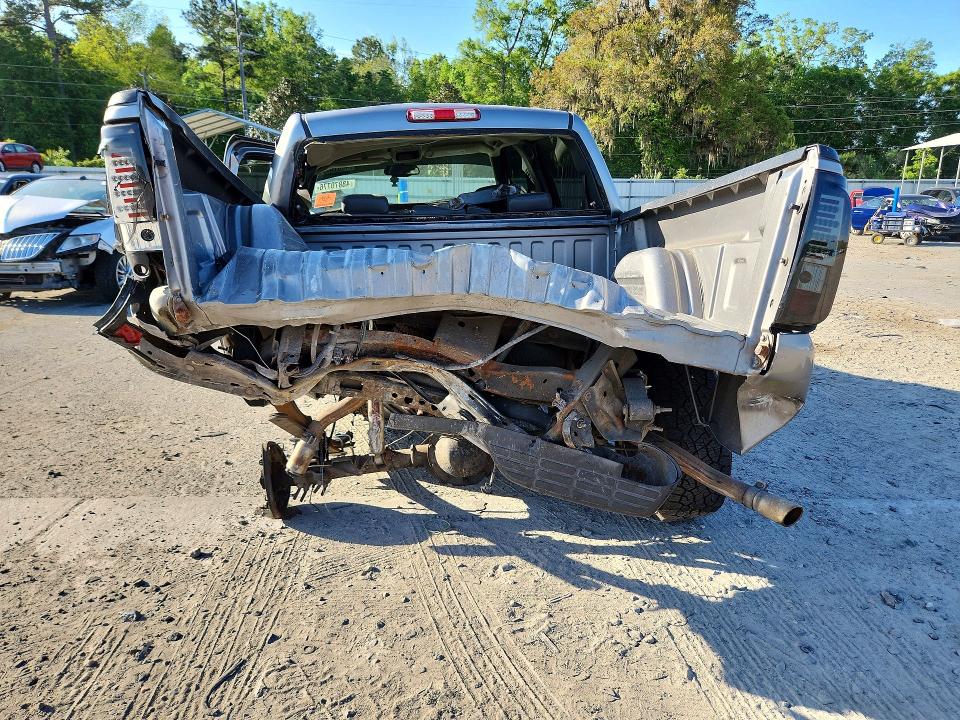 Photo 6 from auction – 2006 GMC NEW SIERRA with VIN 2GTEC13TX61120135