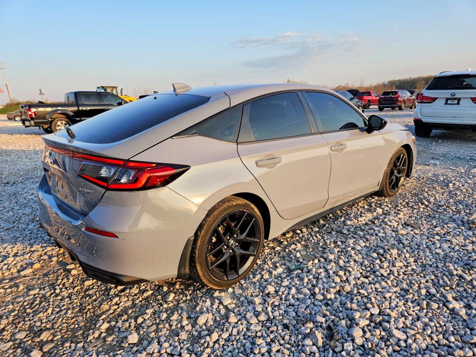 Photo 3 from auction – 2023 HONDA CIVIC with VIN 19XFL2H85PE007289