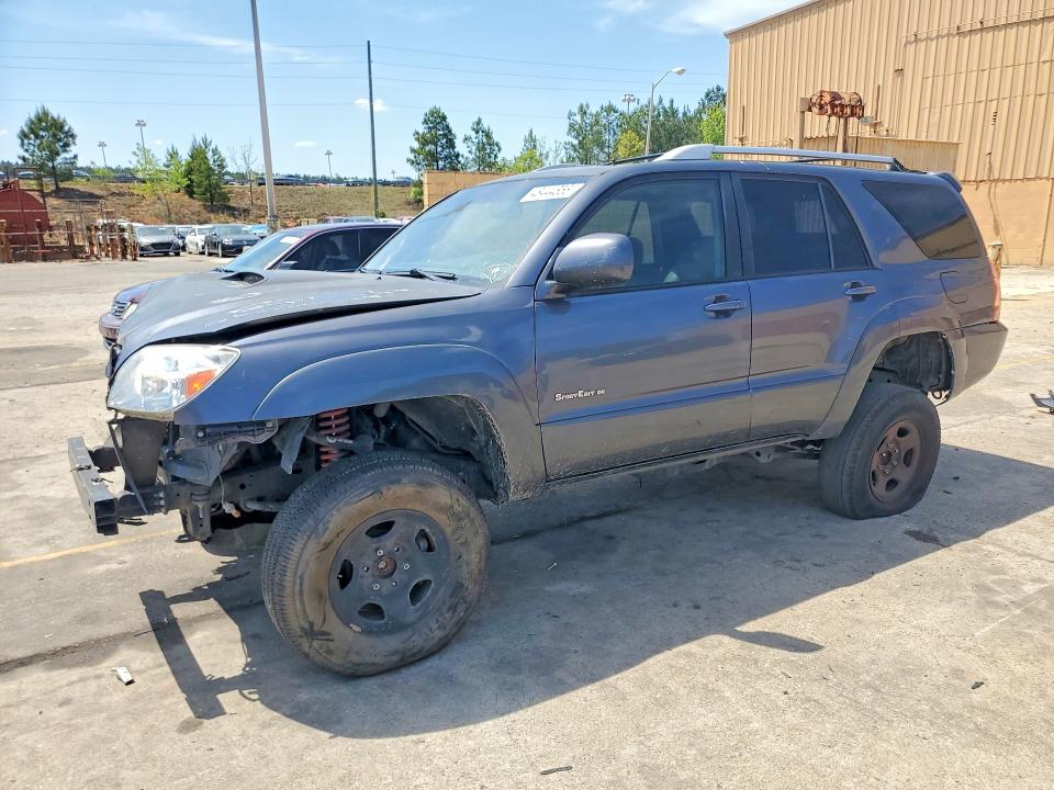 TOYOTA 4RUNNER 2005 with VIN JTEZU14R658023944 - Photo from auction