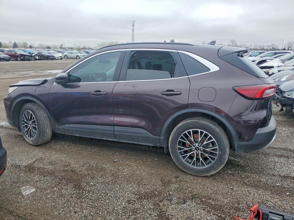 Photo 2 from auction – 2023 FORD ESCAPE with VIN 1FMCU0E13PUA25962