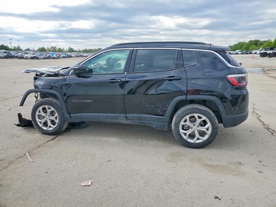 Photo 2 from auction – 2024 JEEP COMPASS with VIN 3C4NJDBN3RT133077