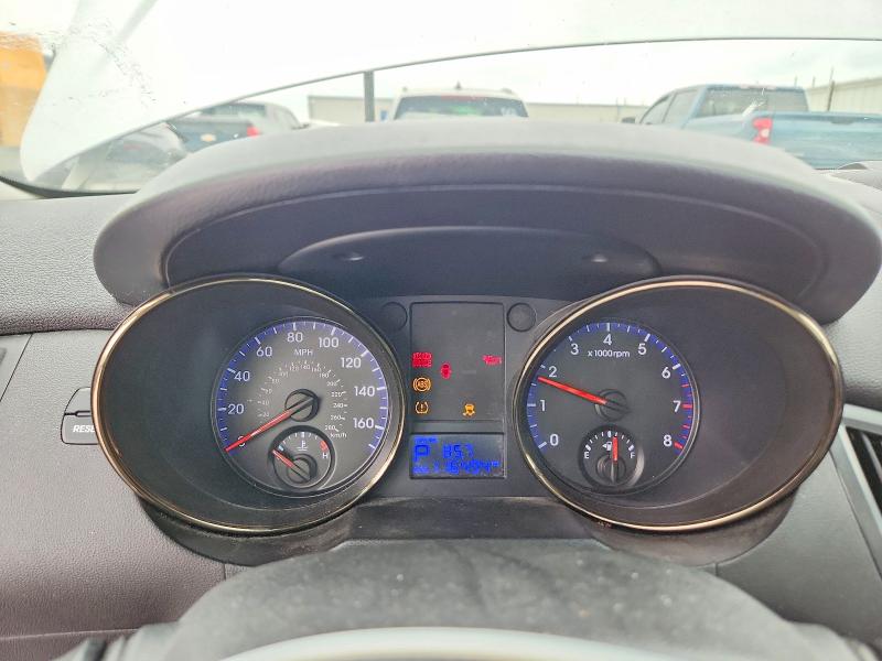 Photo 9 from auction – 2012 HYUNDAI GENESIS COUPE with VIN KMHHU6KH3CU071084