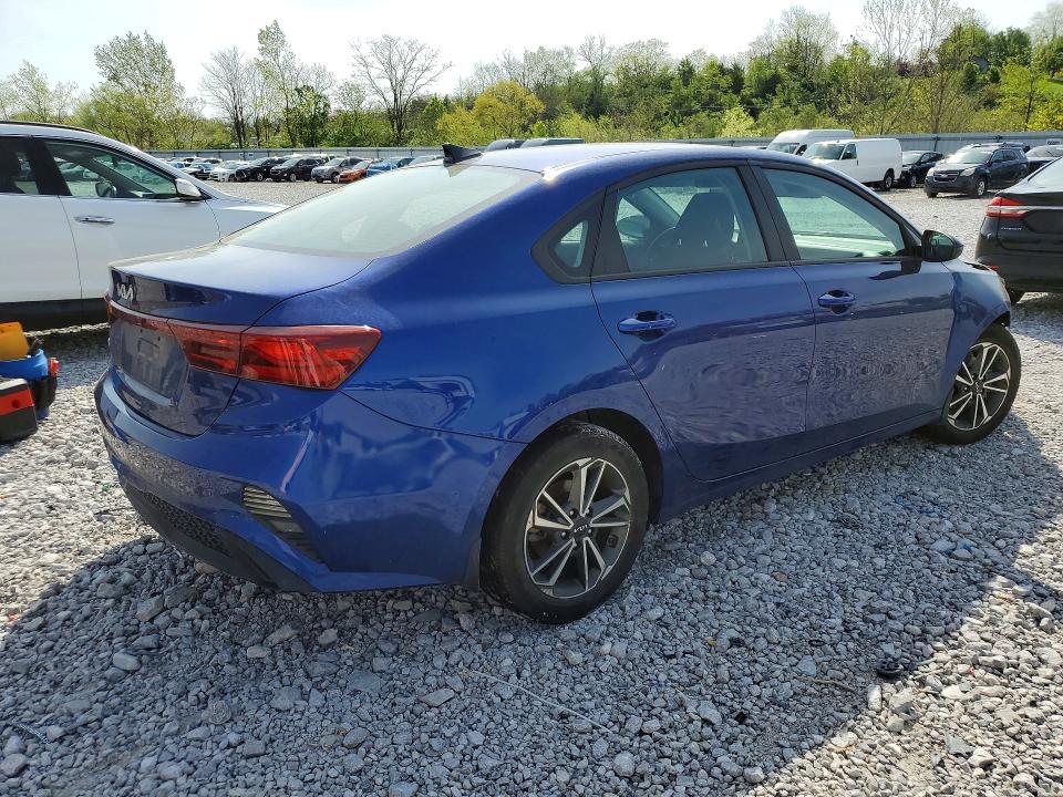 Photo 3 from auction – 2023 KIA FORTE with VIN 3KPF24AD3PE551540
