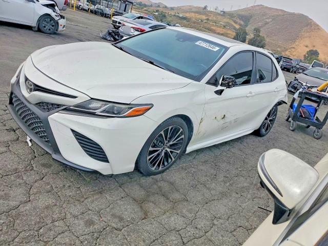Photo 1 from auction – 2018 TOYOTA CAMRY with VIN JTNB11HK6J3018273