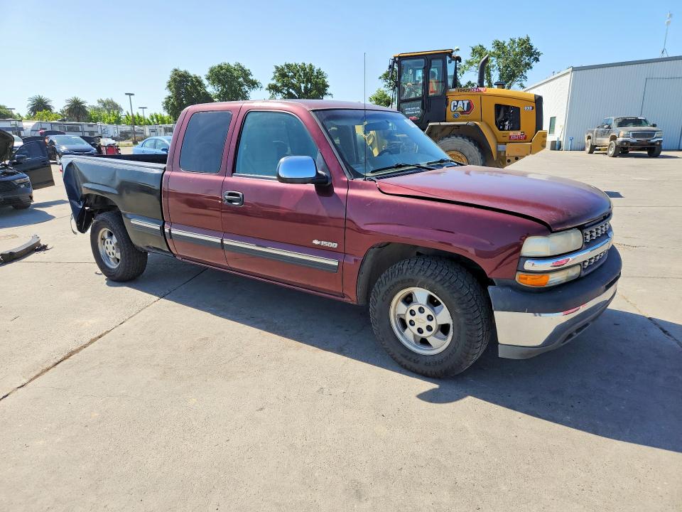 Photo 4 from auction – 2002 CHEVROLET SILVERADO with VIN 2GCEC19T921301535