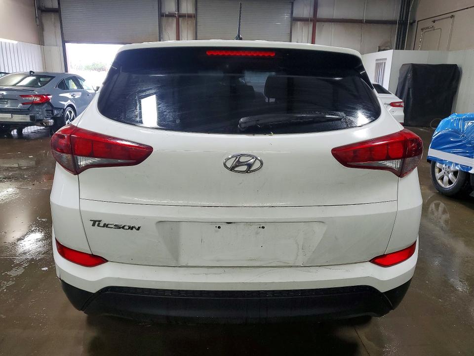Photo 6 from auction – 2018 HYUNDAI TUCSON with VIN KM8J23A40JU659817