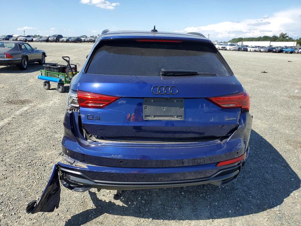 Photo 6 from auction – 2022 AUDI Q3 with VIN WA1DECF34N1021404