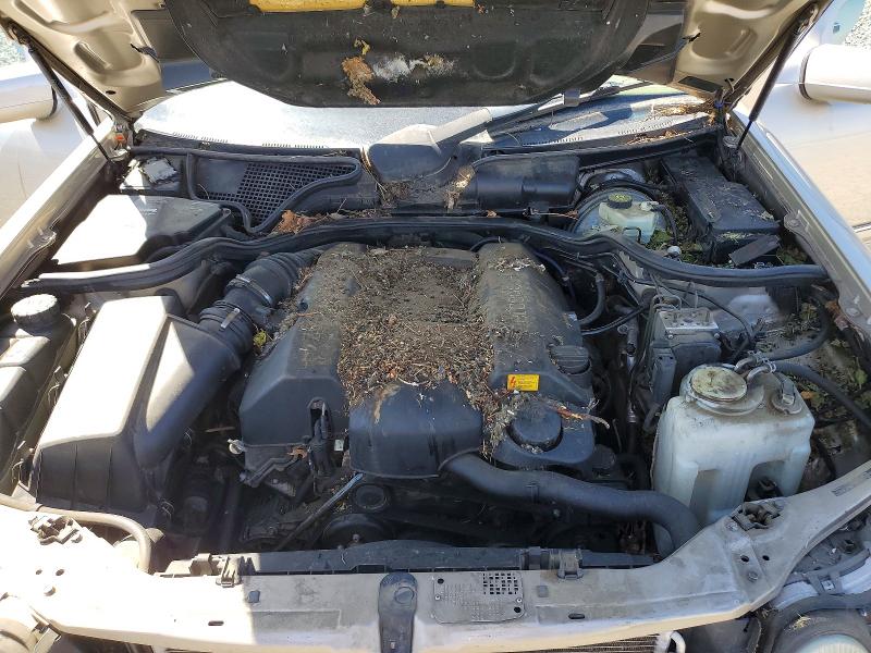 Photo 11 from auction – 1999 MERCEDES-BENZ E with VIN WDBJF82H0XX022598