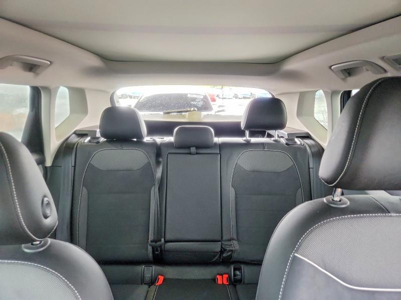 Photo 10 from auction – 2024 VOLKSWAGEN TAOS with VIN 3VVVX7B23RM017492