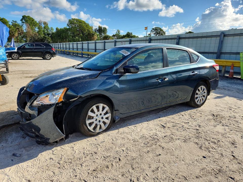 NISSAN SENTRA 2015 with VIN 3N1AB7AP5FY305949 - Photo from auction