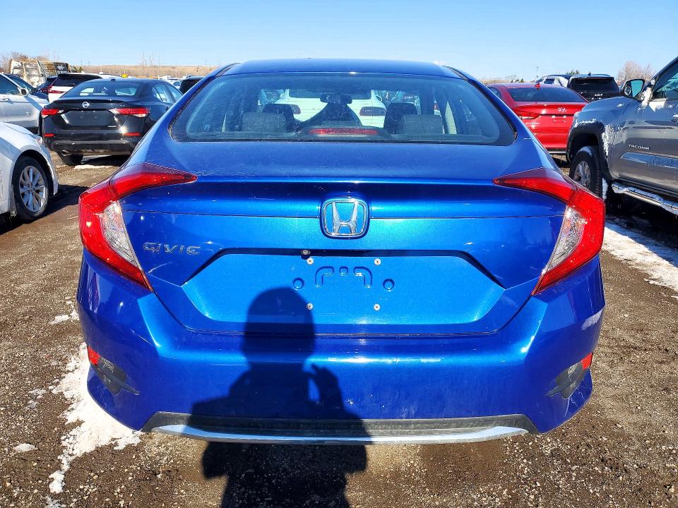 Photo 6 from auction – 2019 HONDA CIVIC with VIN 2HGFC2F57KH029494