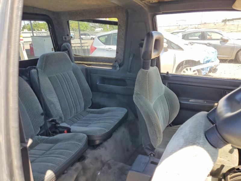 Photo 10 from auction – 1989 SUZUKI SIDEKICK with VIN JS3TA01C5K4112583
