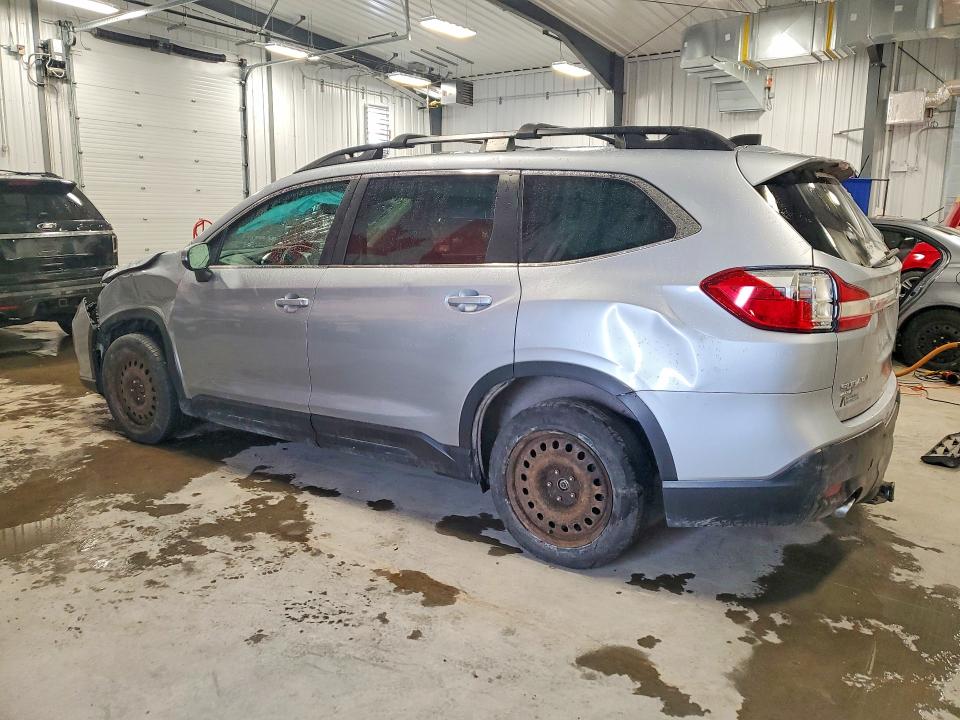 Photo 2 from auction – 2019 SUBARU ASCENT with VIN 4S4WMAGD1K3404452